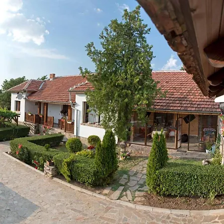 Guest house Krushunska Panorama *