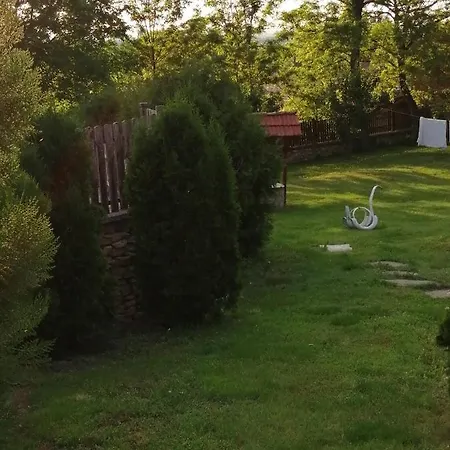 Къща за гости Krushunska Panorama